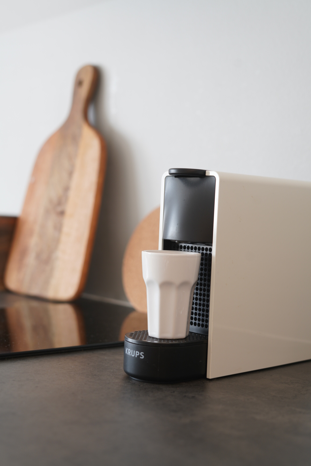 [Stylish lounge area – furnished apartment Graz with elegant design]